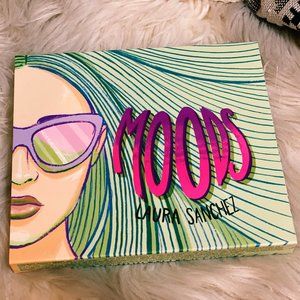 LAURA SANCHEZ Moods Eyeshadow and Highlighter